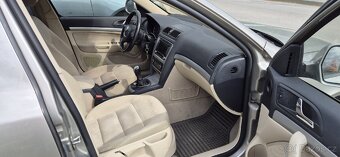 Škoda Octavia, 1.8 TSi, 4x4, servisováno - 18