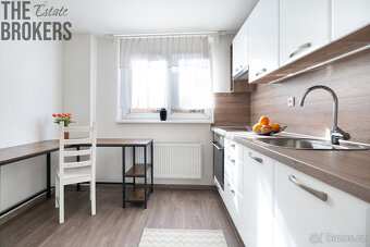 Prodej bytového domu s možností podnikání, Praha 9 - Miškovi - 18