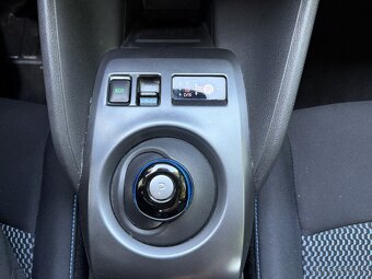 Nissan LEAF, 40 kWh DPH - 18