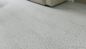 Nejodolnější vinylová SPC klik podlaha imitace betonu - 18