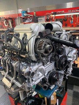 PORSCHE 4S 911 997.1 - 18