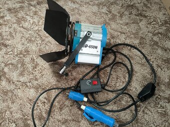 Arri 1000W - studiové světlo - 18