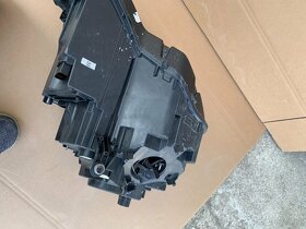 predni SVeTLO LED xenon skoda karoq pravy prave levy leve - 18