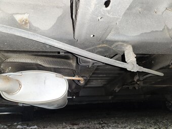 Obytný vůz Peugeot Boxer 2.2 HDi 88 kW 2007 L3H2 solár, WC - 18