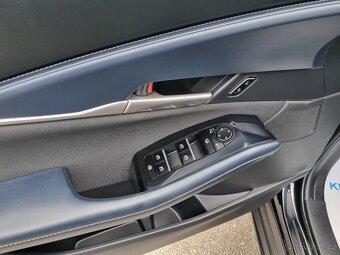 Mazda CX-30, 2.0 Skyactiv G - 18