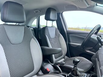 Opel Crossland X, 2018, najeto 80.118 km - 18