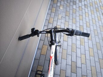 Prodám 2x dětské kolo Rockrider - 18