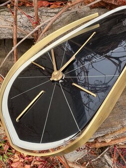 Hodiny Prim Brusel - 18