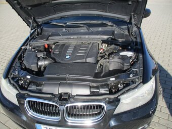 BMW 320d 135kw Touring Xenon GPS Facelift 08/2011 - 18