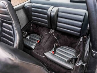 Porsche 911 3.2 Carrera Targa z roku 1984 - 18