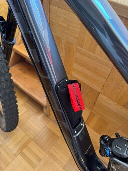 Trek Slash 9.8 XT XL Full Carbon 2022 Model TOP STAV - 18