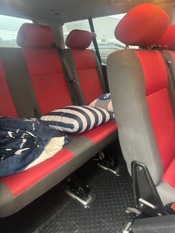 Prodám T5 caravelle long 8 míst, 2.5 tdi 96kw po 1 majiteli - 18
