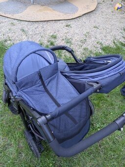 Dvojkočárek / kombinovaný kočárek / sourozenecký kočárek - 18