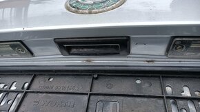 Skoda Fabia 2 facelift combi - dveře, viko ,nárazník - 18