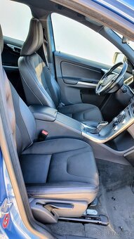 VOLVO XC60 D4 4X4 Automat.přev. 190Hp, 2017 - 18