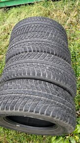 pneu zimní Nokian 265/65/R17 116H XL - 18