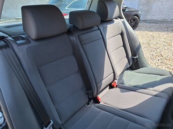 Volkswagen Golf 1.4i 16V 55KW Comfort, Nový servis - 18