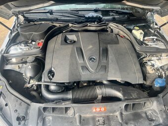 Mercedes C Avantgarde - 18