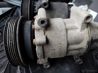 Kompresor klimatizace Renault Nissan 8200316164 - 18