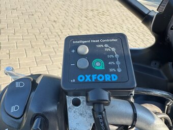Yamaha FZ6 S2 najeto jen 15 tis km - top stav - 18
