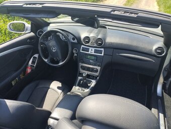 Mercedes Benz CLK Cabrio 200 Kompressor 2008 Technicky top s - 18