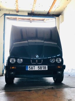 Prodám BMW E30 Cabrio - 18
