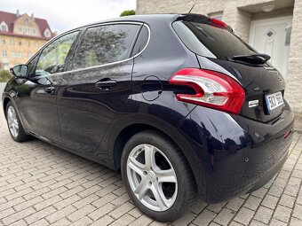 PEUGEOT 208 1,2i 60KW,KLIMA,NAVI,PANORAMA,103000KM - 18