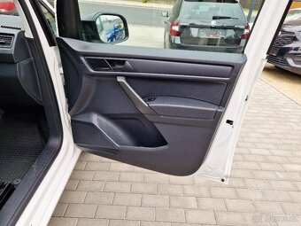 VW CADDY, 2.0 TDi, plný servis, 5 míst, NAVI - 18
