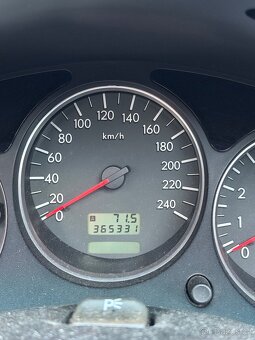 Subaru Forester XT 2.5 manuál - 18