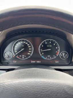 BMW 750i xDrive M-paket F01 - 18