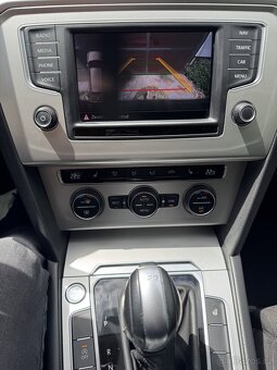 Volkswagen Passat  Variant 1.4TSi 110kW - 18