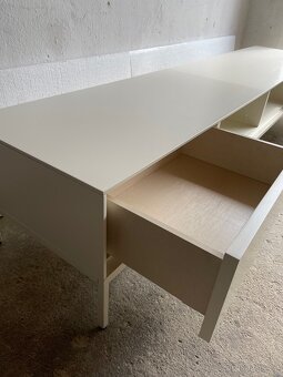 TV stolek Kave Home - 18