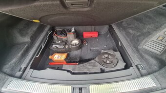 VW Touareg R-line 3,0TDI / 210kW CZ prodej - 18