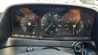 Mercedes w123 240d - 18