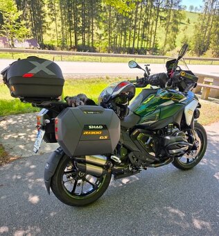 BMW R1300GS Option 719, Aurelius Green Metallic, Billet Pack - 18