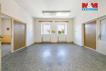 Pronájem výrobního objektu, 918 m², Přeštice - 18