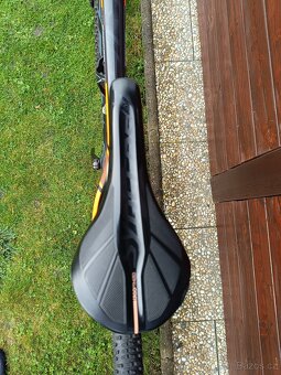 SCOTT SCALE 910 - osazeno komplet Shimano XT - hmotnost 10kg - 18