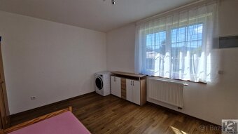 Rodinný dům, 7+kk+garáž, 213m2, Liberec - Vesec, pozemek 873 - 18