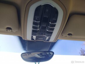 Porsche Cayenne Diesel Platinum Edition - 18