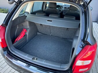 Škoda Fabia II 1.2 TSI / 63kW / 2011 /  DIGI KLIMA / SENZORY - 18