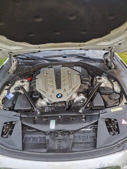 BMW 750i f01 4.4 bi-turbo 2009 - 18