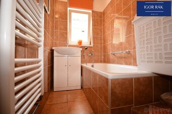 Prodej rodinný dům, 378 m2, Orlová - Lutyně, ul. Větrná - 18