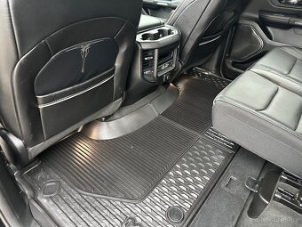 Ram 1500 Limited 2022 najeto 8 000km - 18
