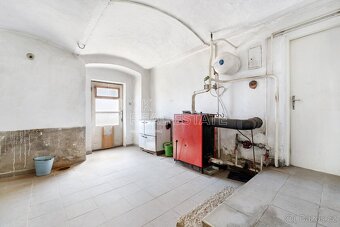 Prodej zemědělské usedlosti 758 m2, pozemek 4 530 m2 - 18