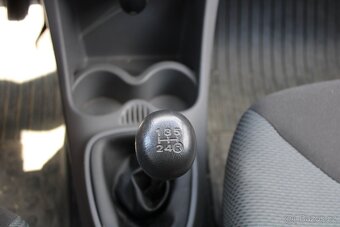 Toyota Aygo, 1,0i 48KW, STK, r.v. 2006, ČR - 18