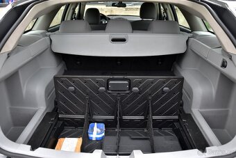 Chrysler 300C 3.0 CRD,XENONY,TEMP,DKLIMA,BOSTON,PDC,ALU18 - 18