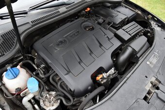 Škoda Superb II 1.6 TDi CR ELEGANCE,XENON,DKLIMA,TEMP,VÝHŘEV - 18