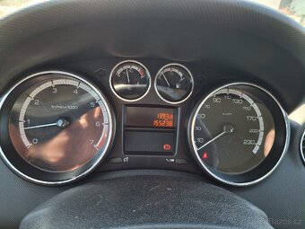 308 COMBI 1,4 BENZÍN 70 KW KLIMATIZACE - 18