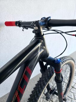 Horské kolo Specialized Epic Comp M5 2015 29″ - 18