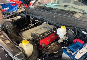 Dodge Ram SRT-10 - 18